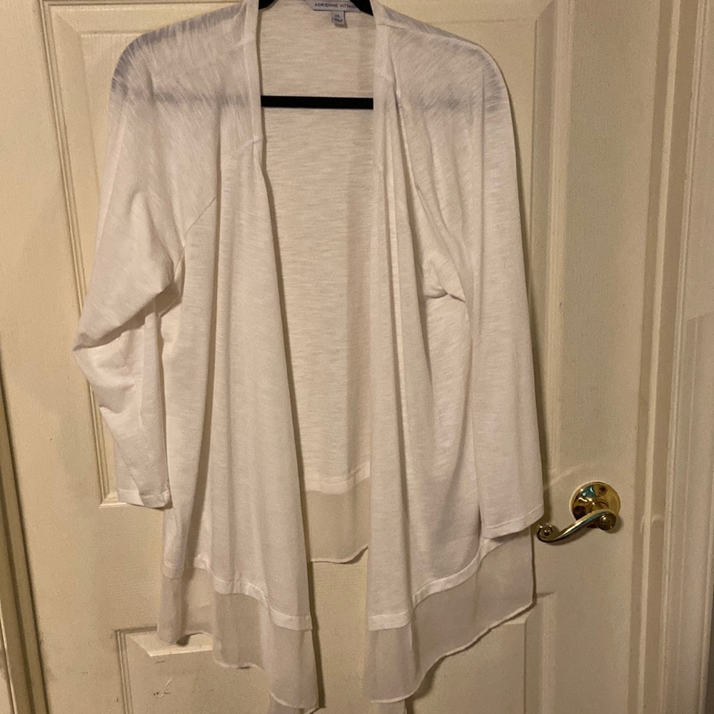 Very Light Flowy Cardigan. Cream/Ivory.